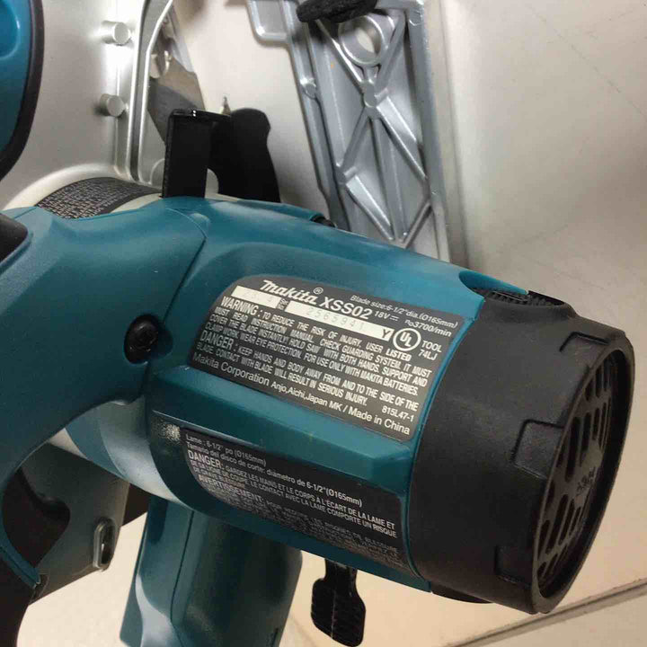 ◇makita/マキタ 18Vコードレス丸ノコ XSS02【戸田店】