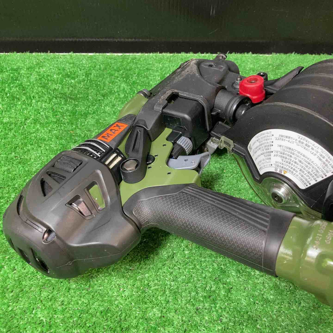 【美品】★マックス(MAX) 高圧エア釘打ち機 HN-65N4(D)_ミリタリーグリーン【岩槻店】