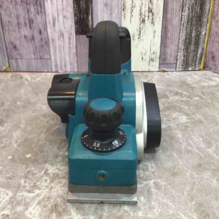 ★マキタ(makita) コードレスカンナ KP180DZ【八潮店】