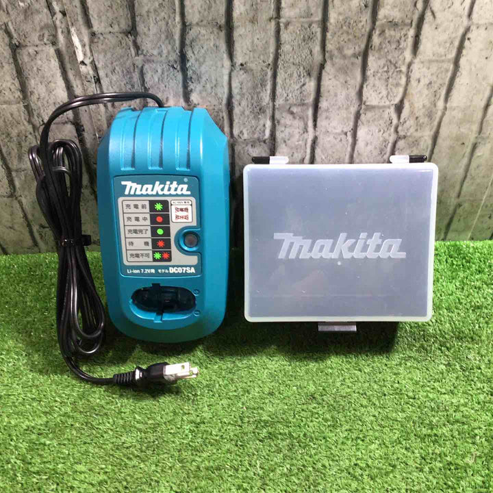 ☆マキタ(makita) コードレスペンインパクトドライバ TD021DSW【川口店】