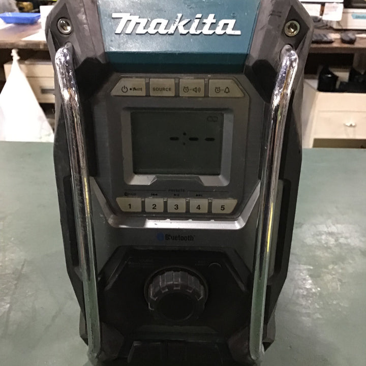 〇マキタ(Makita) 充電式ラジオ（青） 40Vmax 本体のみ／バッテリ・充電器別売 MR002GZ【川口店】