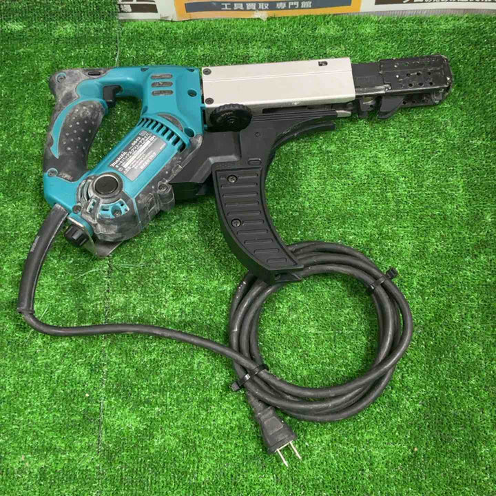 makita マキタ　6842L　オートパックスクリュードライバ　動作確認済み ボード張り 床張り【草加店】