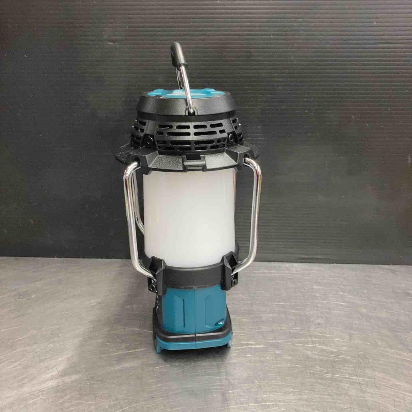 【中古品】 マキタ(makita) コードレスランタン付きラジオ MR054 【東大和店】 中古美品】 マキタ(makita) コードレスランタン付きラジオ MR054