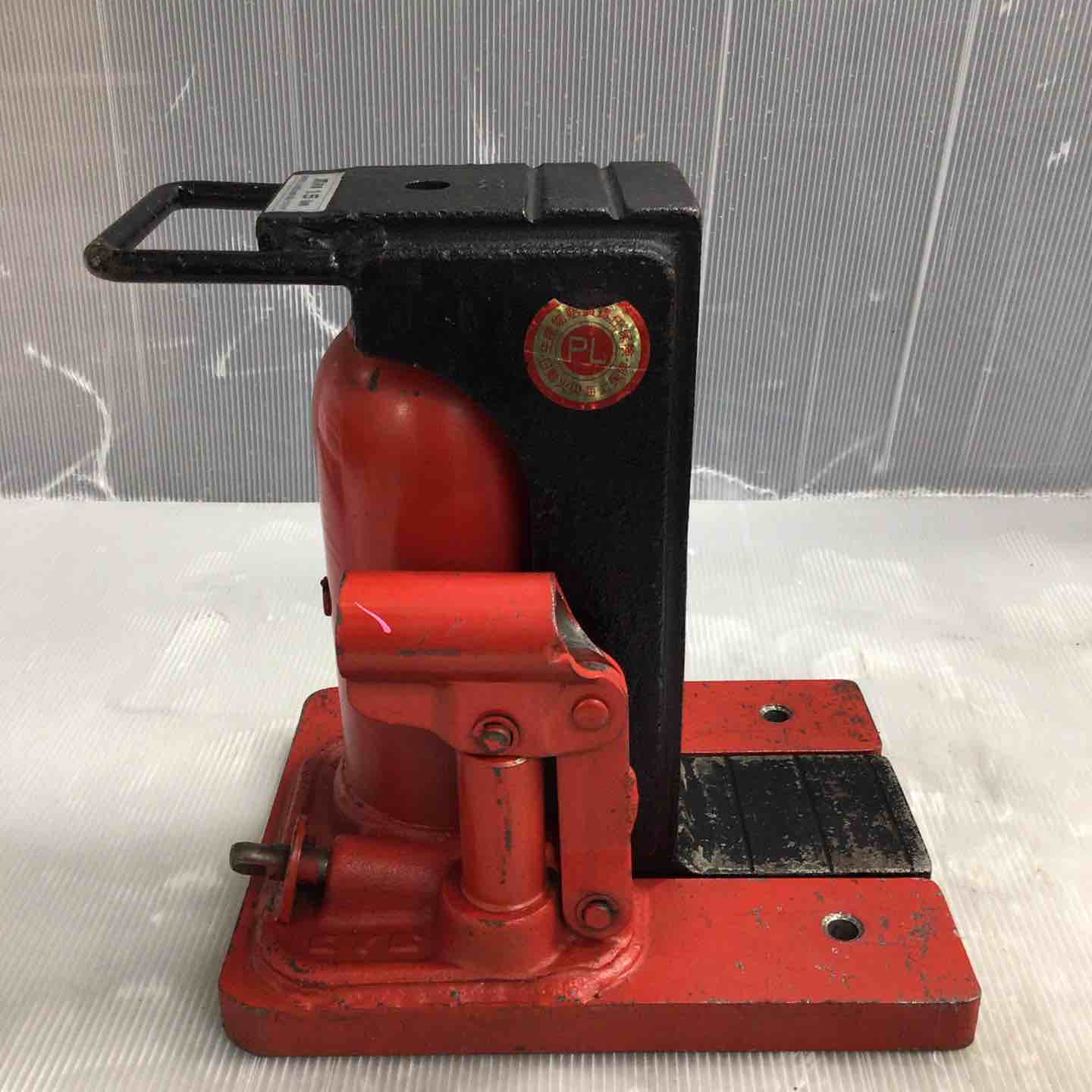 イーグル M-50L 爪付きジャッキ【市川行徳店】【店頭取引限定】【中古】管理番号：IT1W468JC0OO ◇イーグル 爪付きジャッキ M-50L【草加店】 – アクトツールオンライン