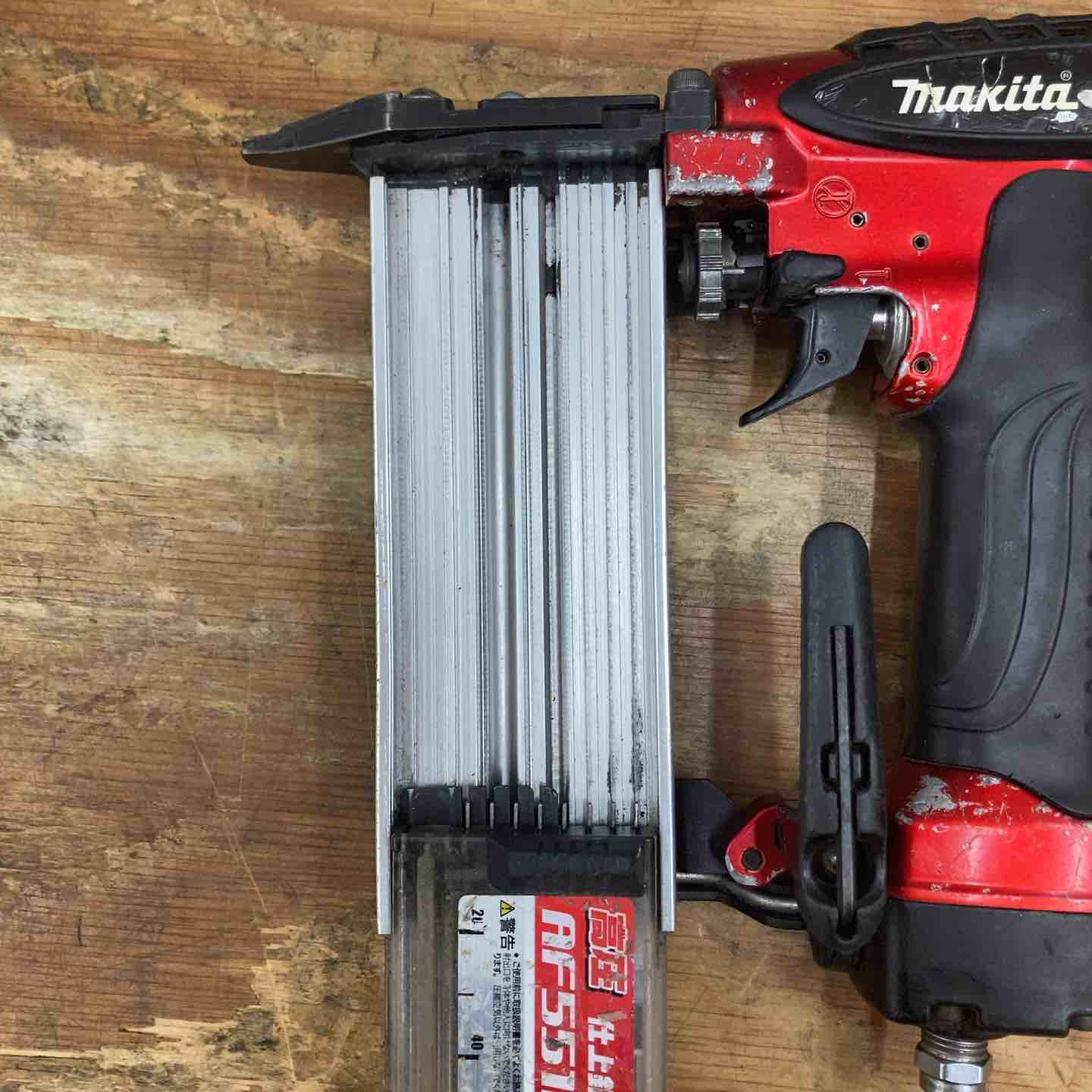 中古品】☆マキタ makita 高圧フィニッシュネイラ AF551H【柏店