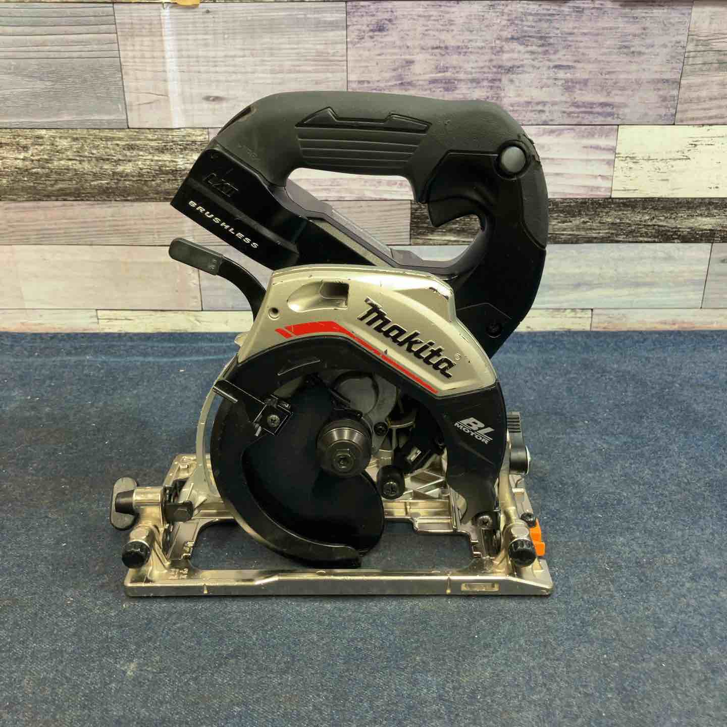 中古品 Makita 14.4V HS472DZB Brushless Cordless 125mm Circular Saw 