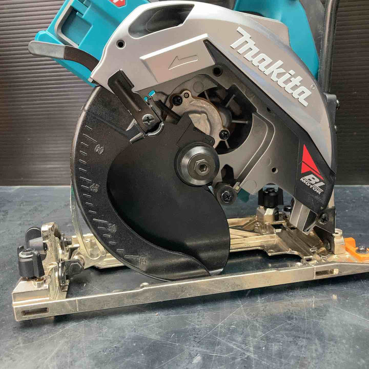 ★マキタ(makita) コードレス丸のこ HS001GZ【川越店】