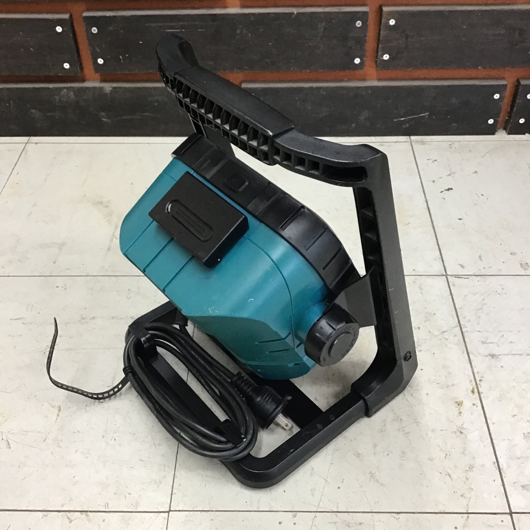 【中古品】 マキタ/makita コードレスLEDスタンドライト・ML805 【鴻巣店】