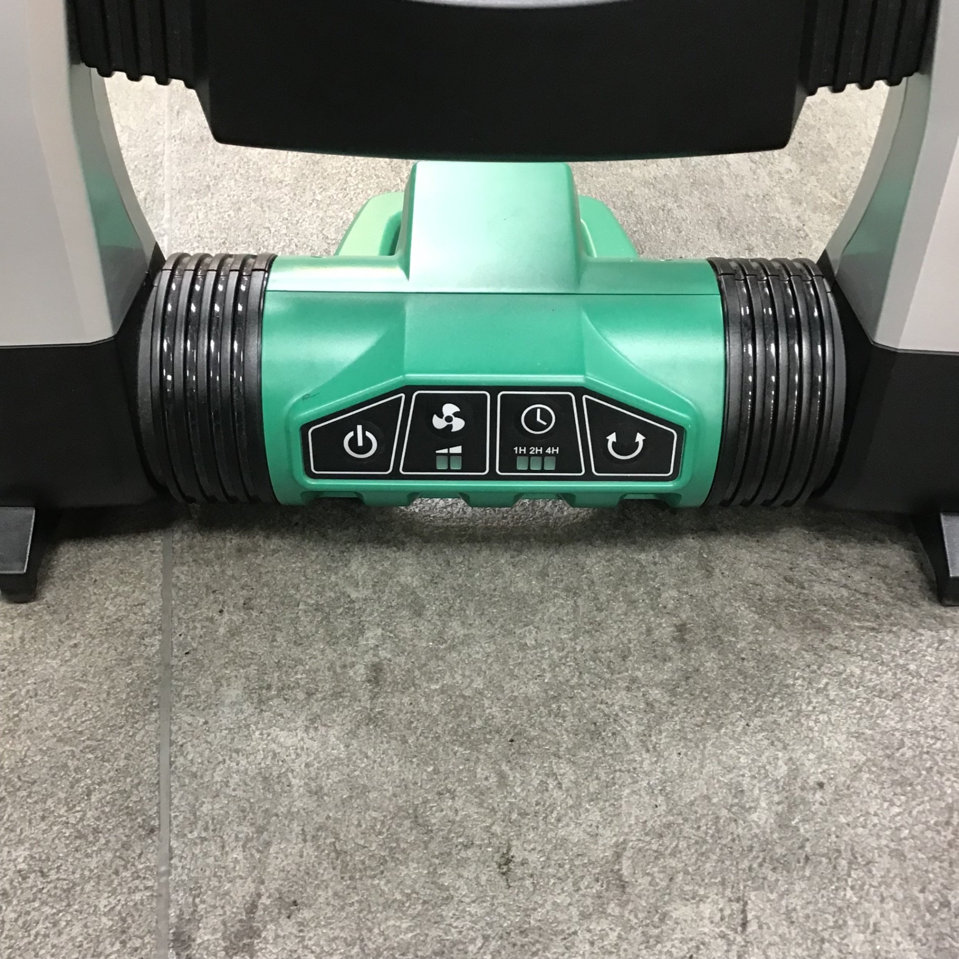 〇ハイコーキ(HIKOKI ※旧:日立工機) コードレスファン UF18DSAL
