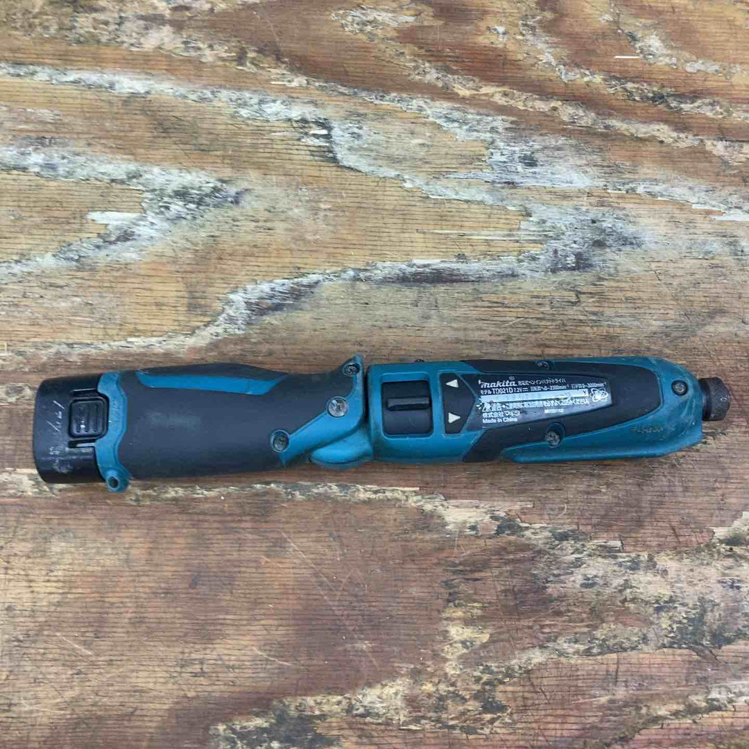 ☆マキタ(makita) コードレスペンインパクトドライバ TD021DSHSP【柏店】