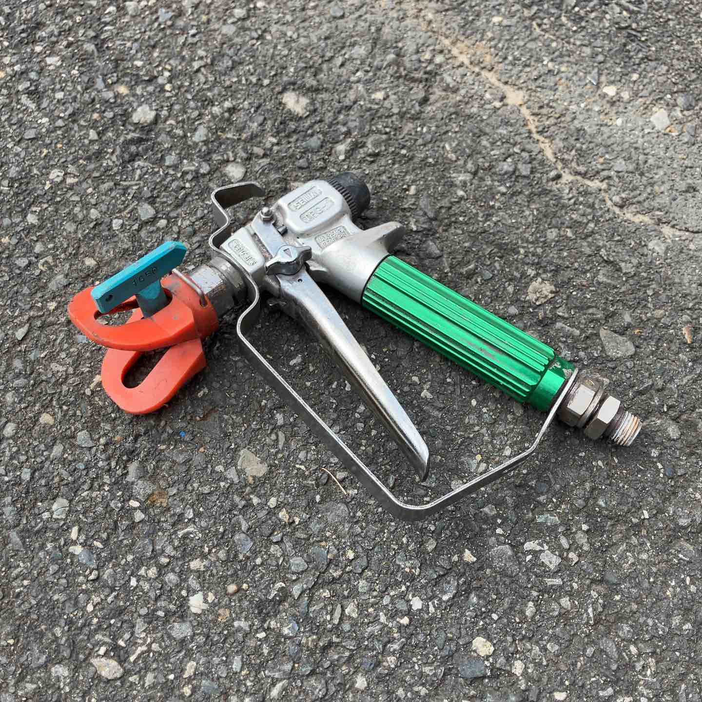 中古品・店頭受取り限定】 精和産業/SEIWA エアレス塗装機/とばな〜い