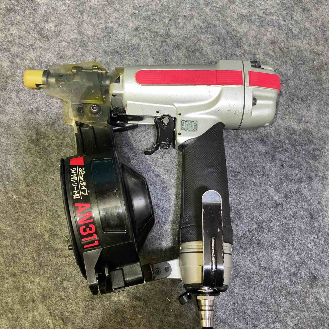 マキタ ロール釘打(コイルネイラ) AN311【桶川店】