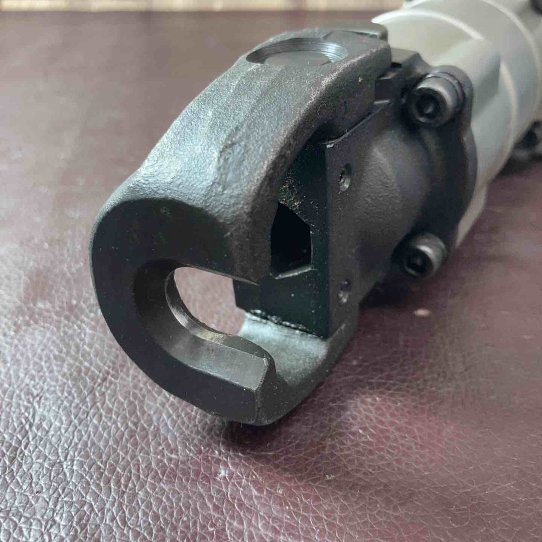 【中古品】マキタ(makita) 電動ハンマ HM0830【東大和店】