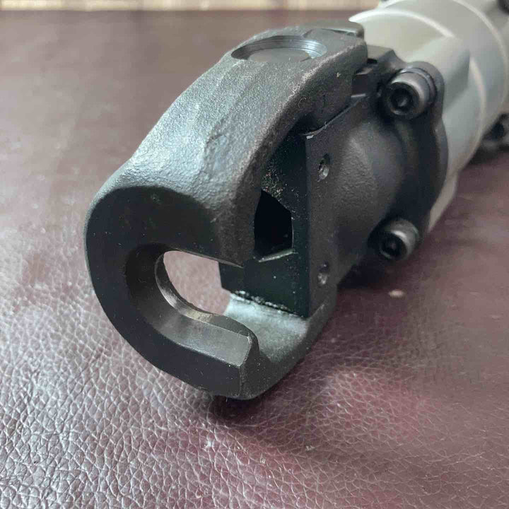 【中古品】マキタ(makita) 電動ハンマ HM0830【東大和店】