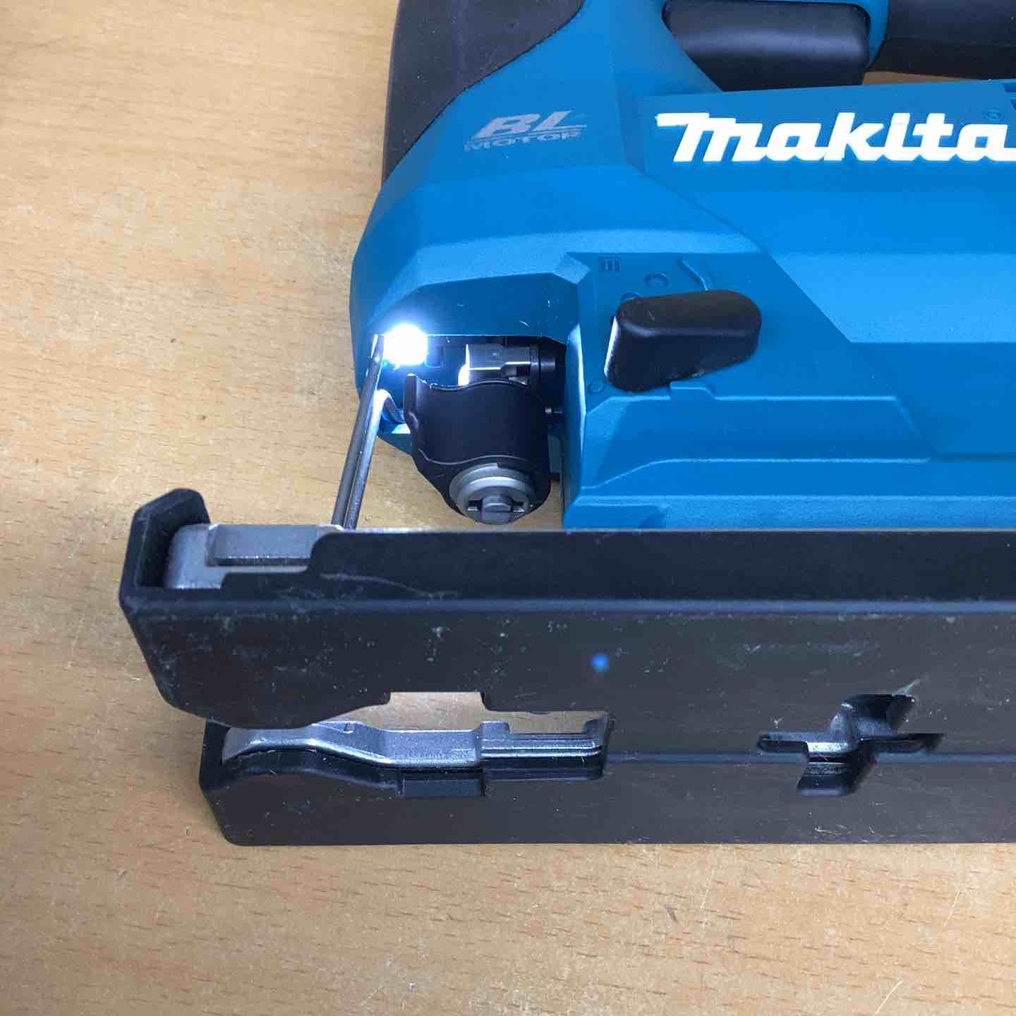 ☆マキタ(makita) コードレスジグソー JV184DRG【越谷店】 – アクト