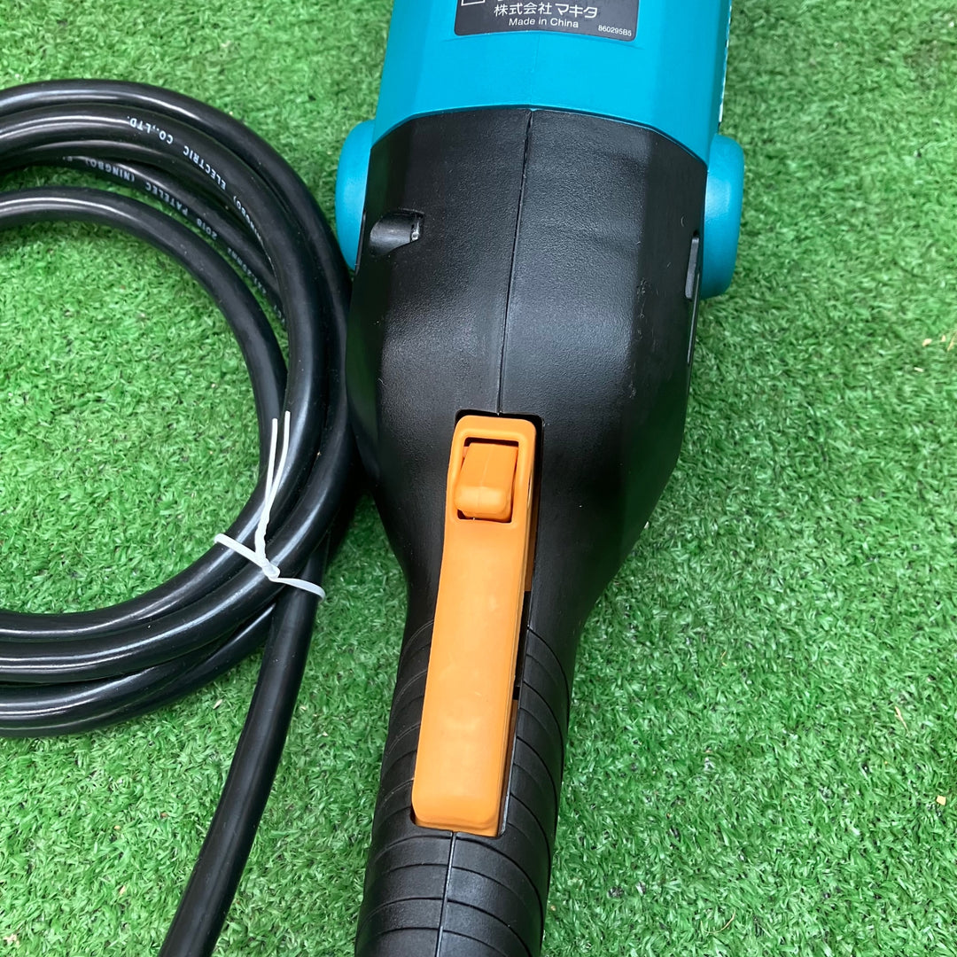 ☆マキタ(makita) 180mm電子ディスクグラインダ GA7011C【川越店】