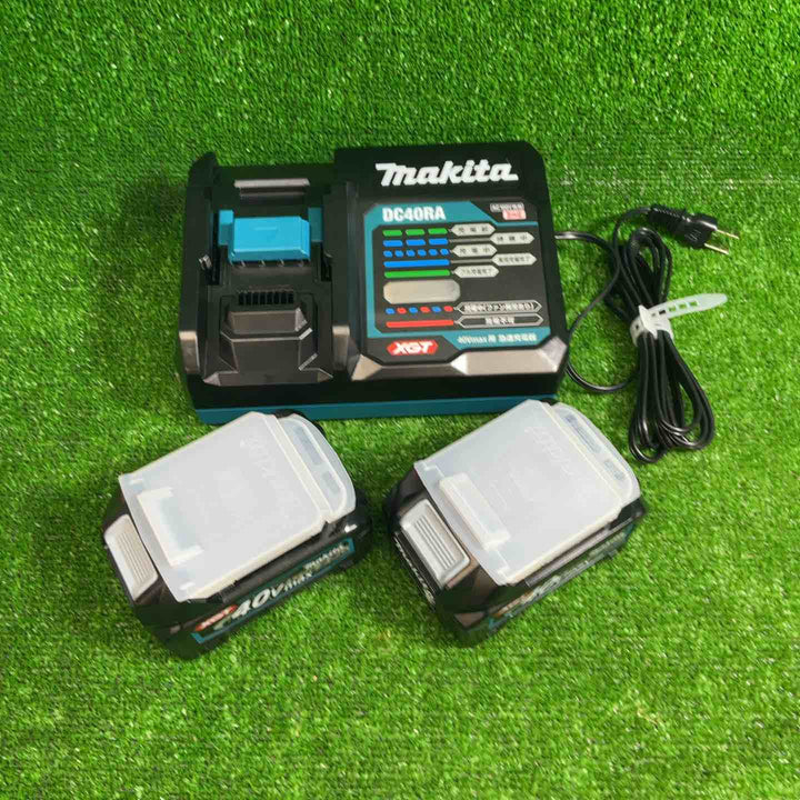 【美品】 マキタ(makita) 40Vmaxバッテリー(BL4025)×2 充電回数3回,0回 充電器(DC40RA) セット 【藤沢店】