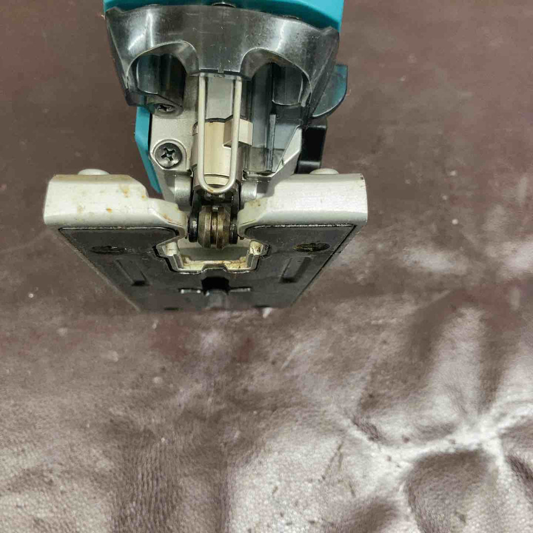 【中古品】☆マキタ(makita) コードレスジグゾー JV182DZ 18V バッテリー付【東大和店】