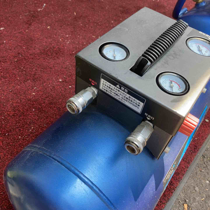 【店頭受取り限定】ACP-140 オイル式エアーコンプレッサー25L と ATK-110 エアーコンプレッサー用スペアタンク 1台 【町田店】
