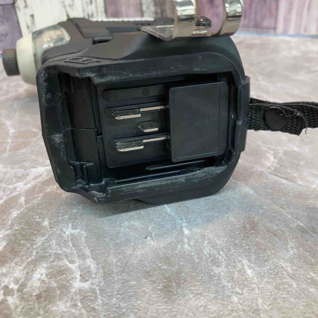 ★マキタ(makita) コードレスインパクトドライバー TD111DSMXB【八潮店】