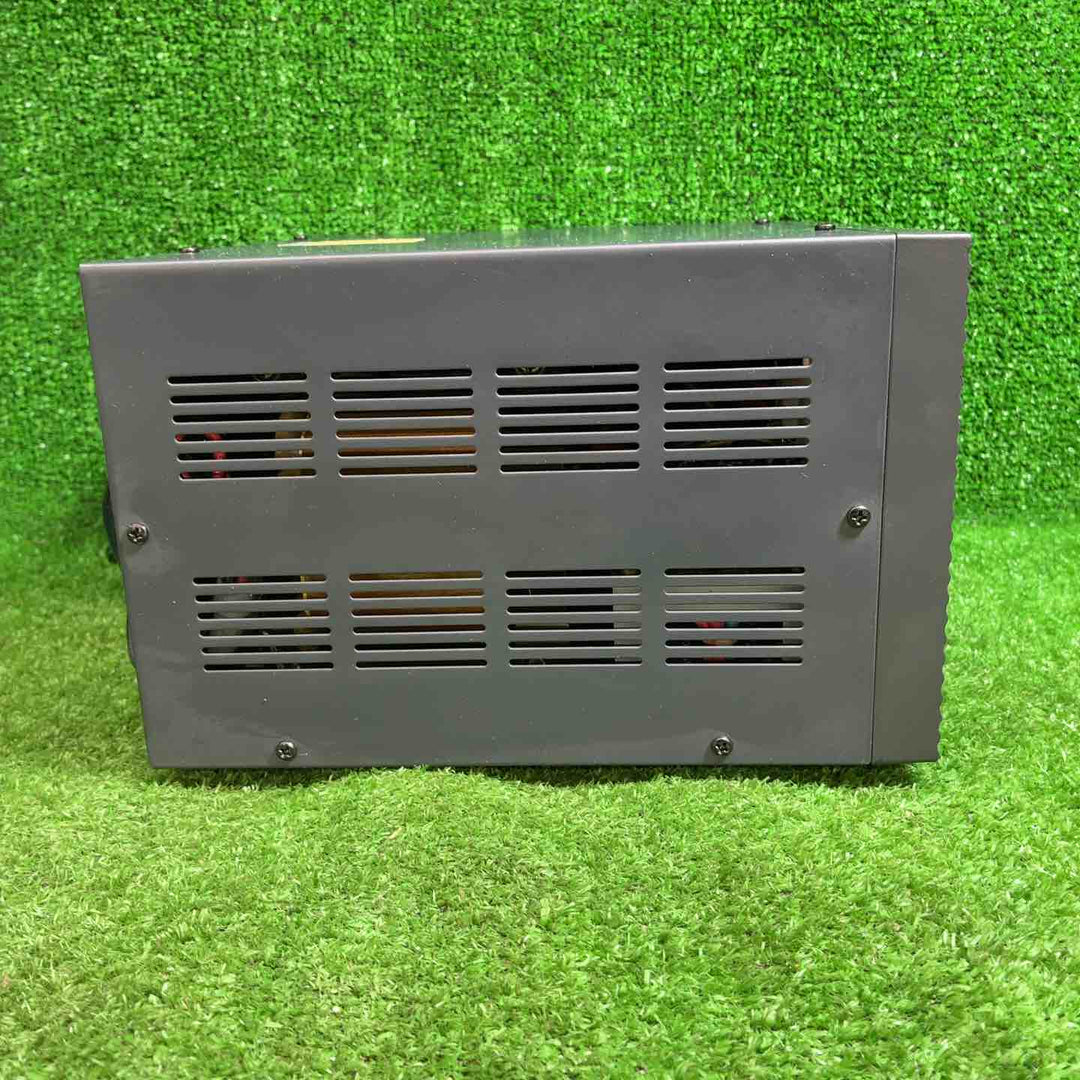 第一電波工業 ダイヤモンド 直流安定化電源 連続30A GSV3000【藤沢店】