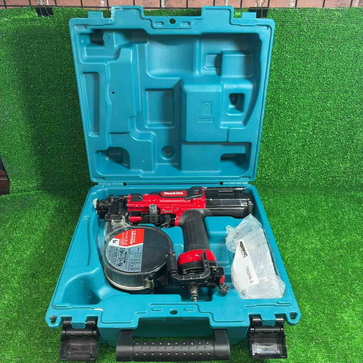 マキタ(makita) 高圧エアネジ打ち機 AR411HR【藤沢店】