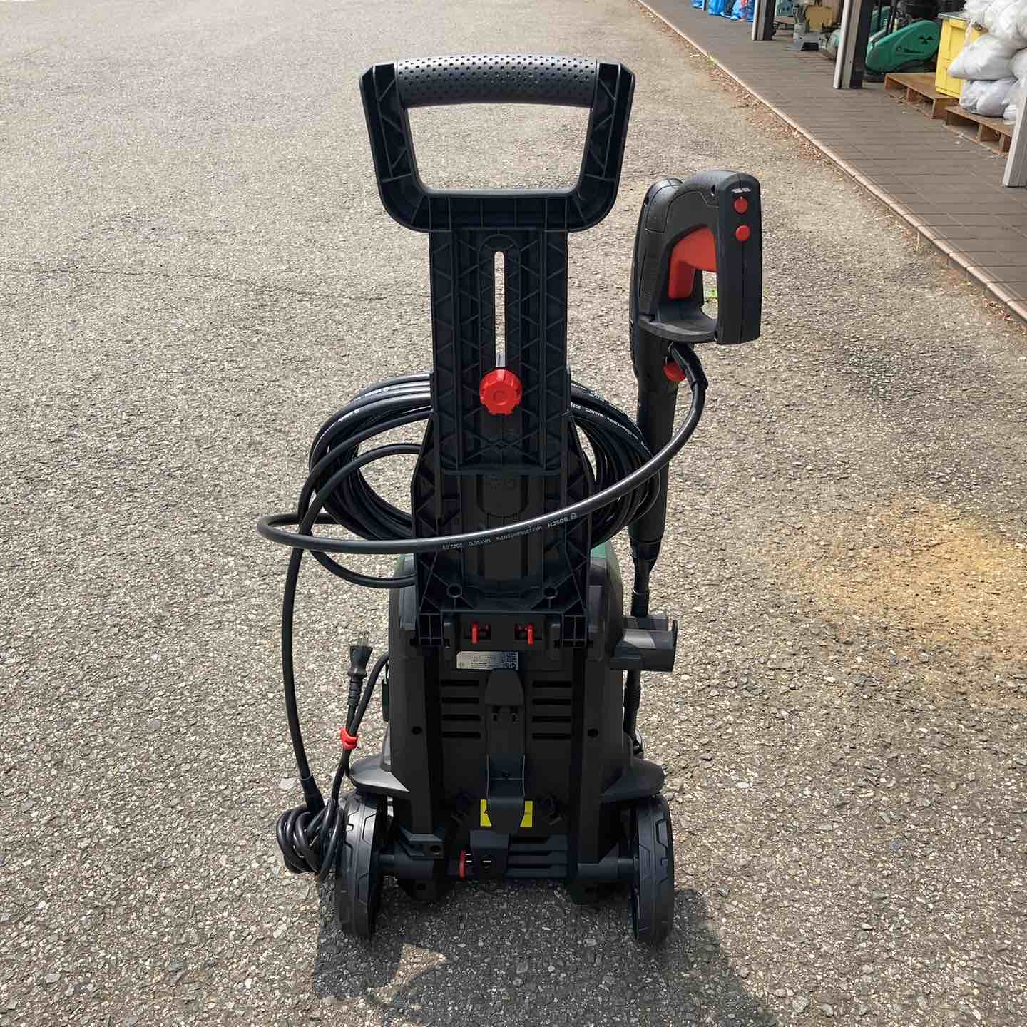 BOSCH UniversalAquatak 125 高圧洗浄機本体 ◇ボッシュ(BOSCH) 高圧洗浄機 UA125 (Universal Aquatak 125)【所沢店