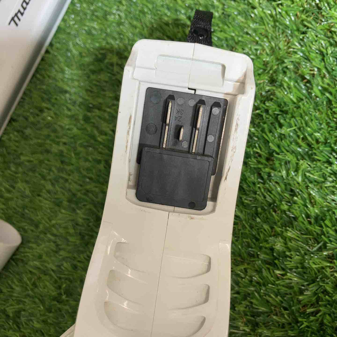 ◇マキタ(makita)10.8V コードレスクリーナ CL107FDZW 本体のみ【戸田店】