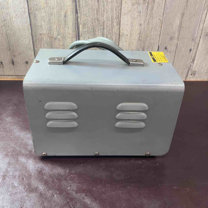 【中古品】育良精機(IKURA) ポータブルトランス PT-30T 昇降圧兼用【東大和店】
