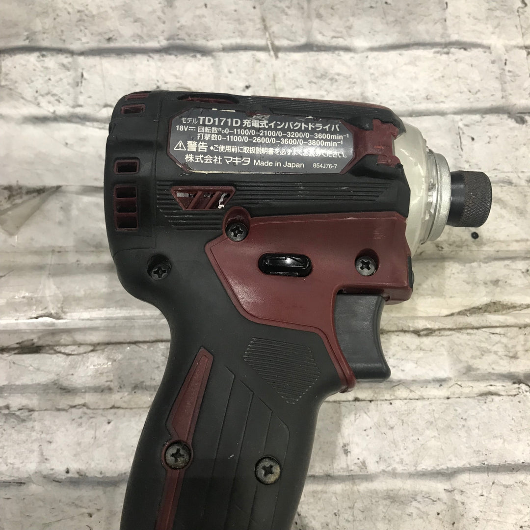 ★マキタ(makita) コードレスインパクトドライバー TD171DGXAR【川口店】