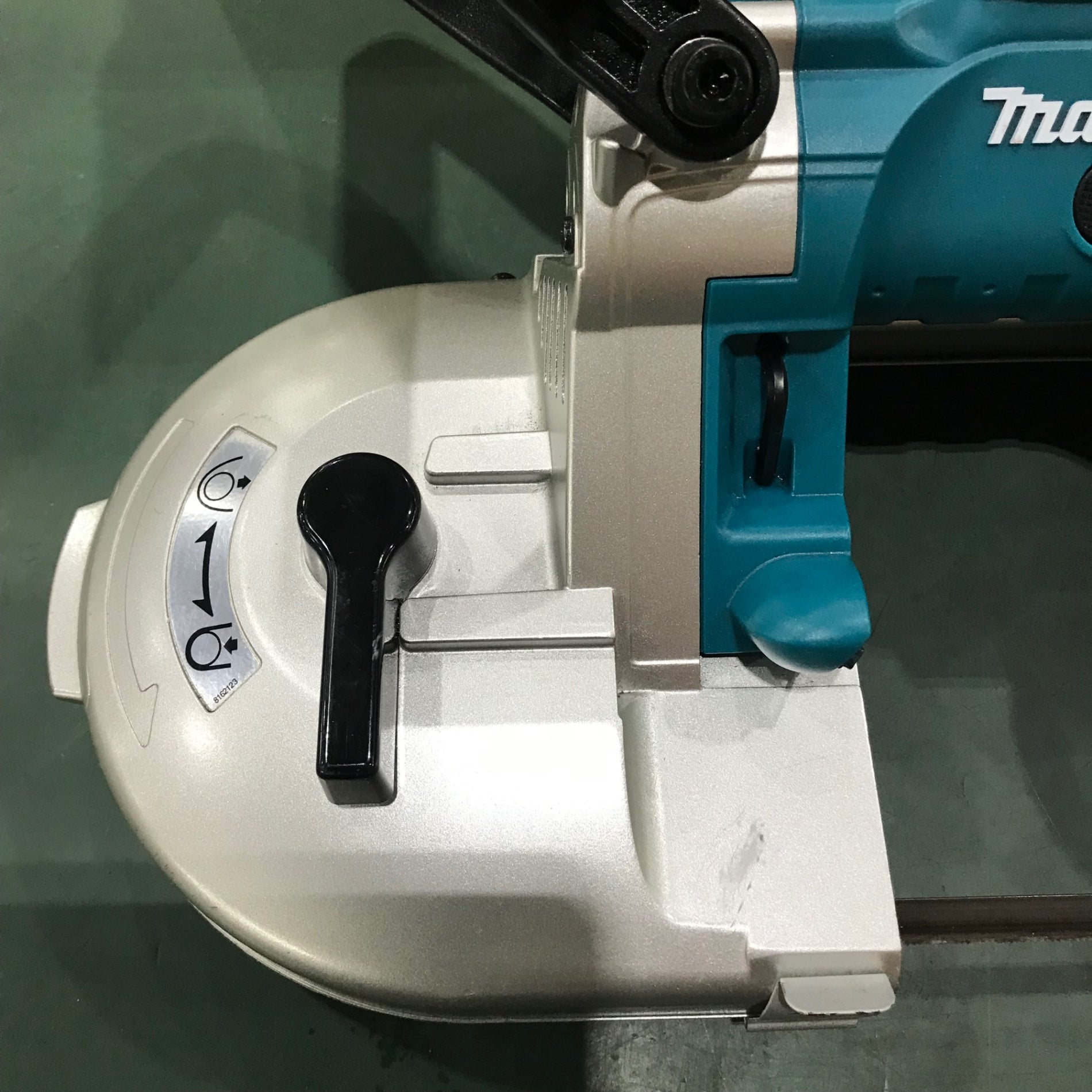 ☆マキタ(makita) コードレスバンドソー PB180DZ【川口店】 – アクト