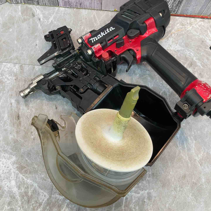 ★マキタ(makita) 高圧エア釘打ち機 AN636H【八潮店】