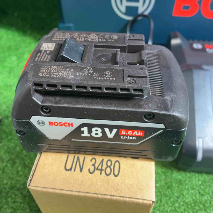 【未使用品】Bosch Professional(ボッシュ) 18Vコードレスインパクトレンチ GDS18V-330HC (5.0Ahバッテリー2個・充電器・キャリングケース付) 【藤沢店】
