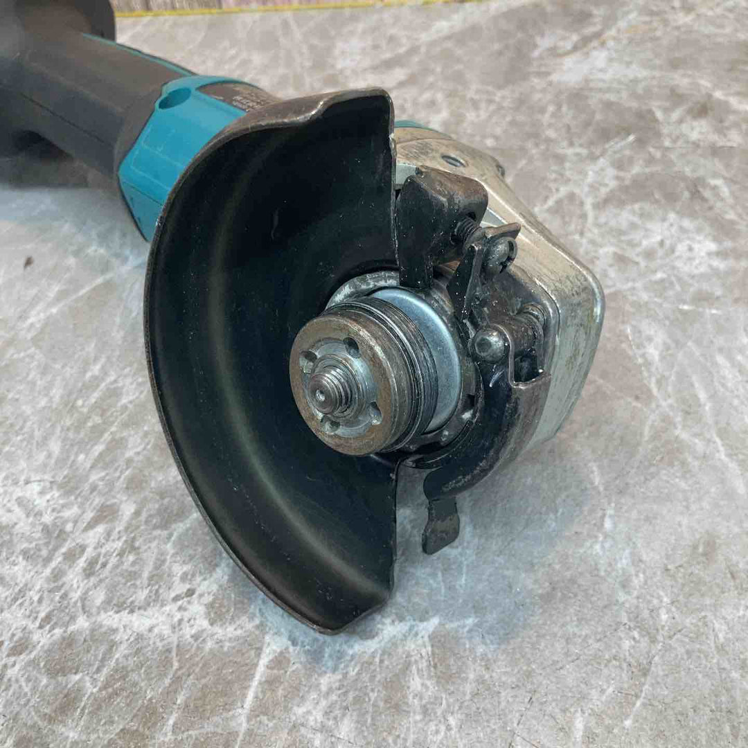☆マキタ(makita) 100mmコードレスディスクグラインダ GA404DZN (GA404DN)【八潮店】
