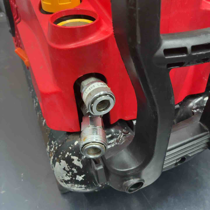 【中古品】 マックス(MAX) エアコンプレッサー AK-HL1250E_レッド 【藤沢店】
