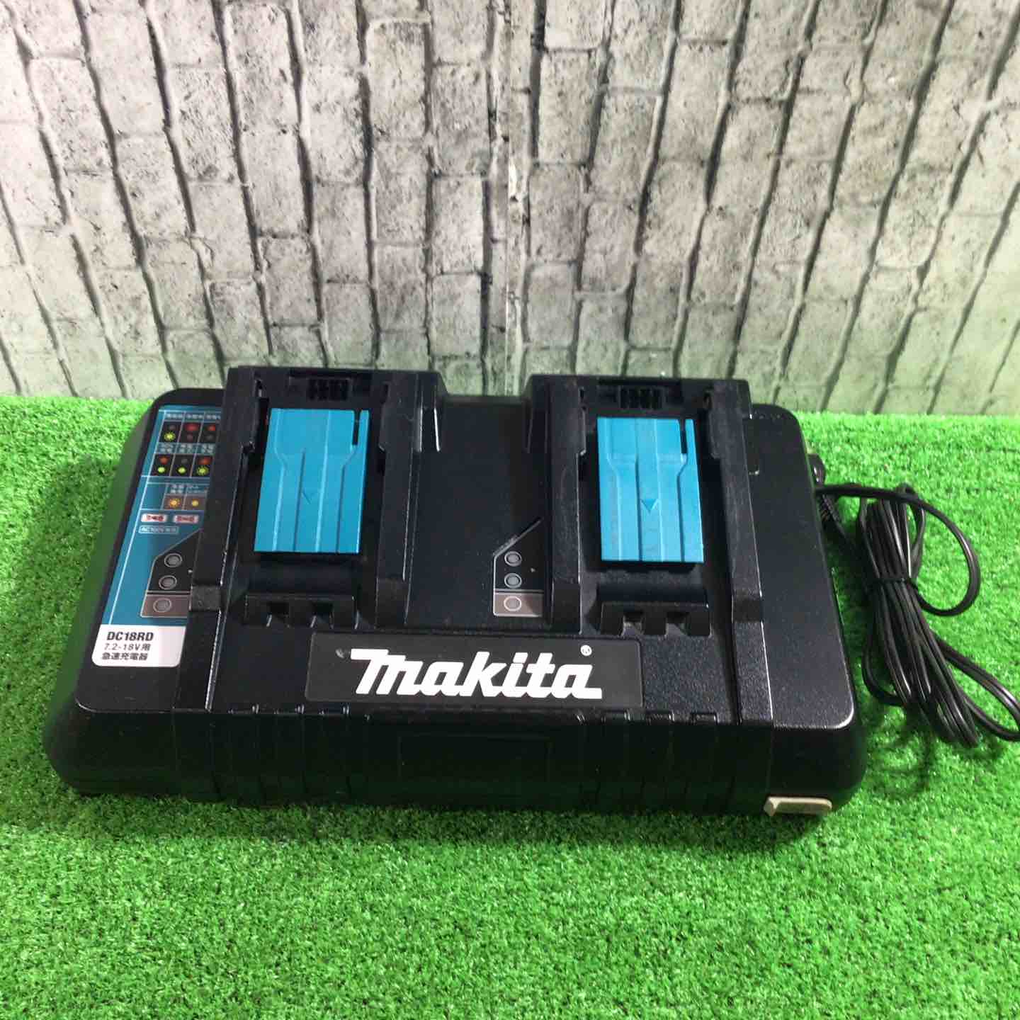 充電器 – アクトツールオンラインショップ