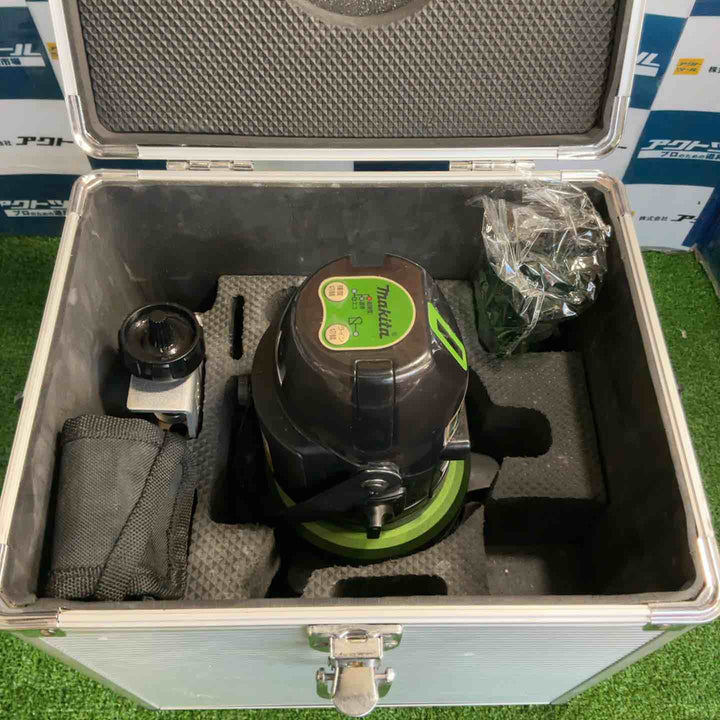 ◇マキタ(makita) 水平/垂直ライン グリーンレーザー墨出し器 SK208GX  受光器付き【草加店】