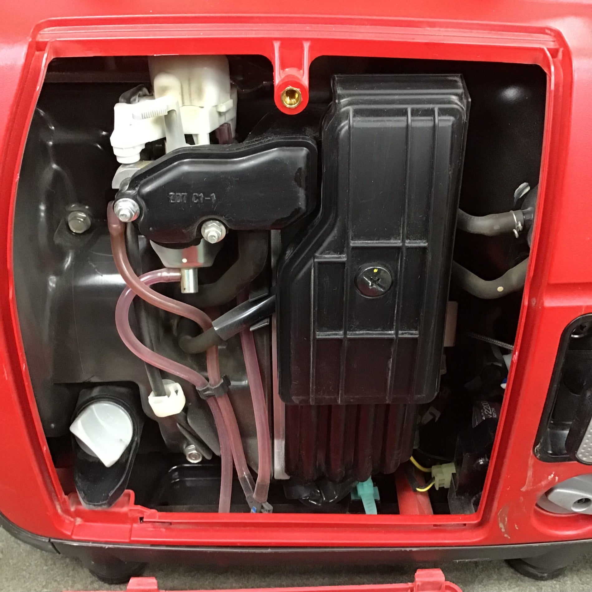 ☆ホンダ(HONDA) インバーター発電機 EU18i【川崎店】 – アクトツール