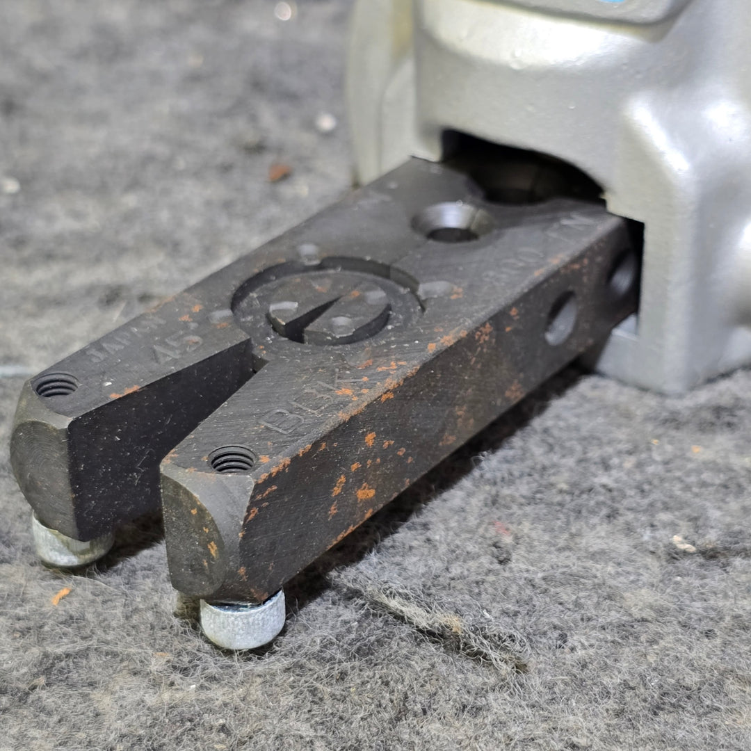 【長期保管未使用品※一部サビあり※】BBK フレアツール 電動ドリルも使用可能 800-FDN【桶川店】