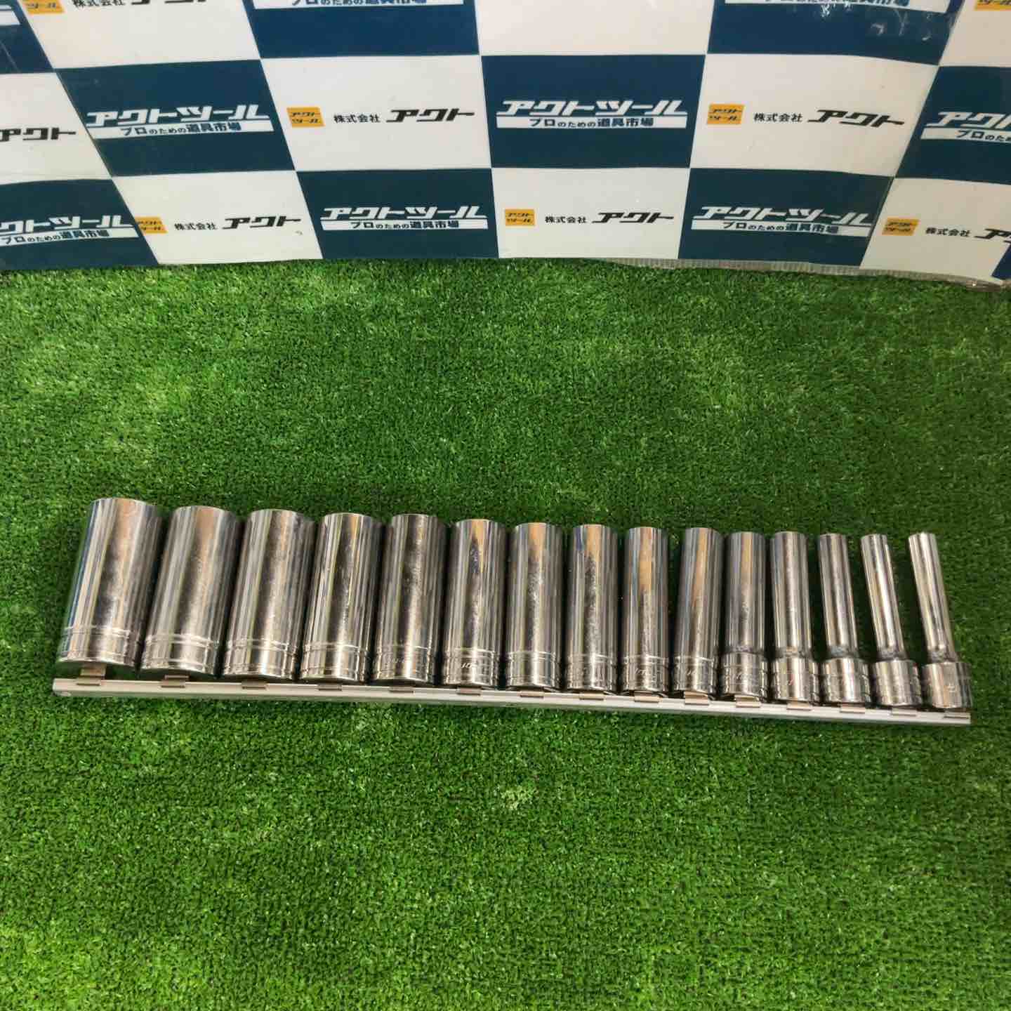 スナップオン(Snap-on) ソケット 15本セット S401/S361/S341/S321/S301/S281/S261/S241/S221/S201/S181A/S161A/S141A/S121A/SM10A【柏店】 スナップオン(Snap-on) ソケット 15本セット S401/S361/S341/S321/S301