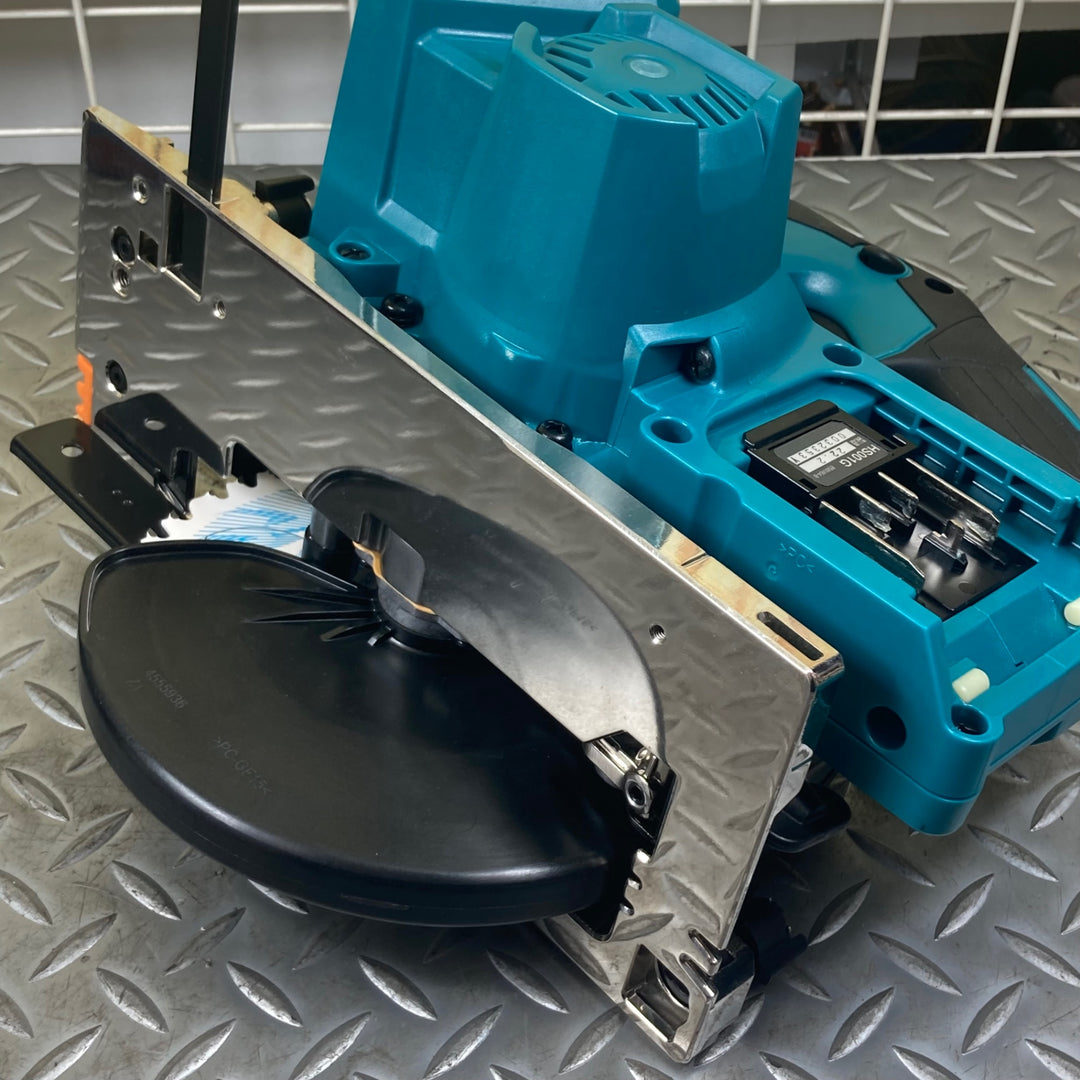 ★マキタ(makita) コードレス丸のこ HS001GZ【川崎店】