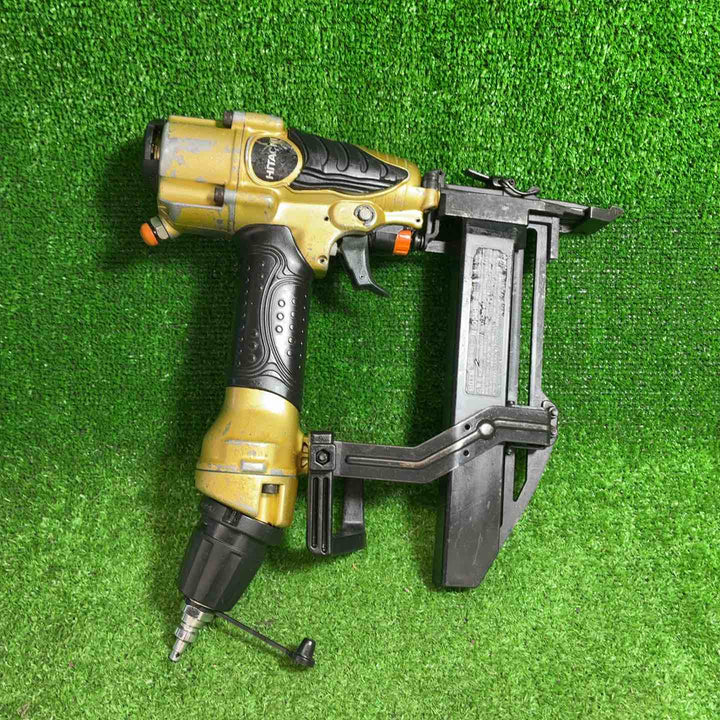ハイコーキ(HIKOKI ※旧:日立工機) 高圧フロアタッカ N5004HMF【藤沢店】