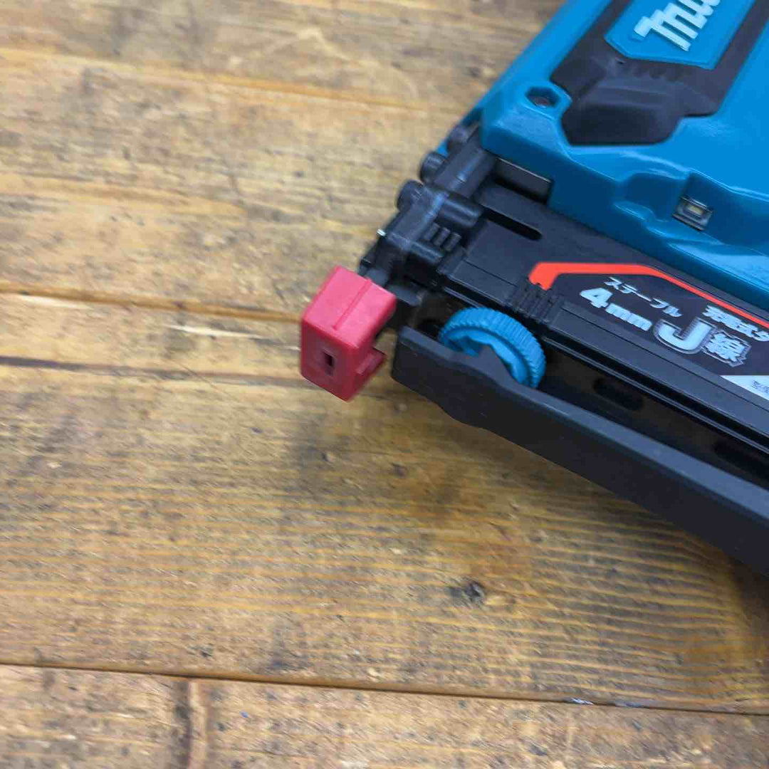 【中古品】マキタ(makita) コードレスタッカー ST421DZK 本体のみ【所沢店】