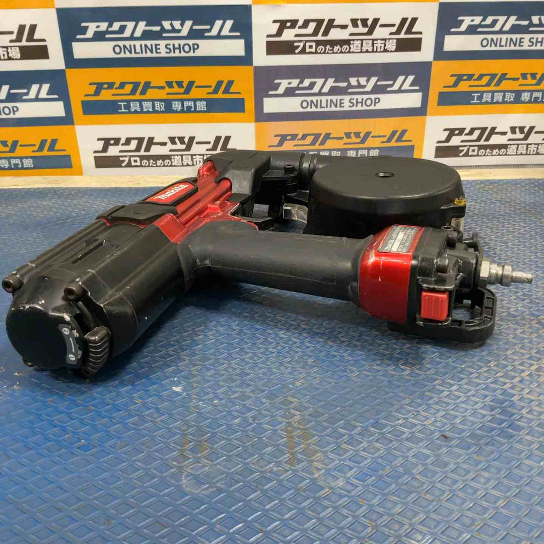 ★マキタ(makita) 高圧エアネジ打ち機 AR411HR【草加店】