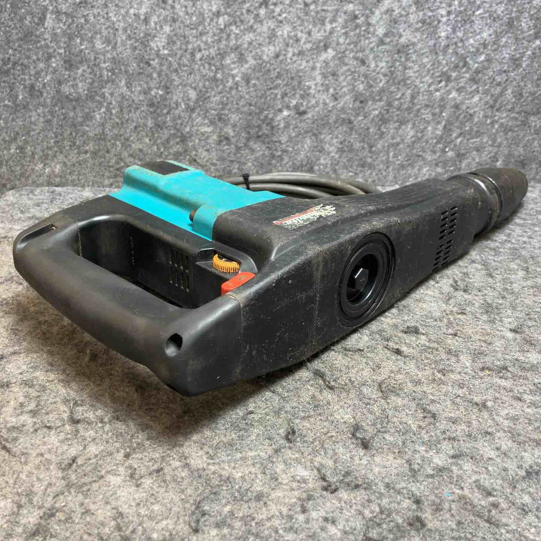 マキタ(makita) 電動ハンマ HM1100C【桶川店】