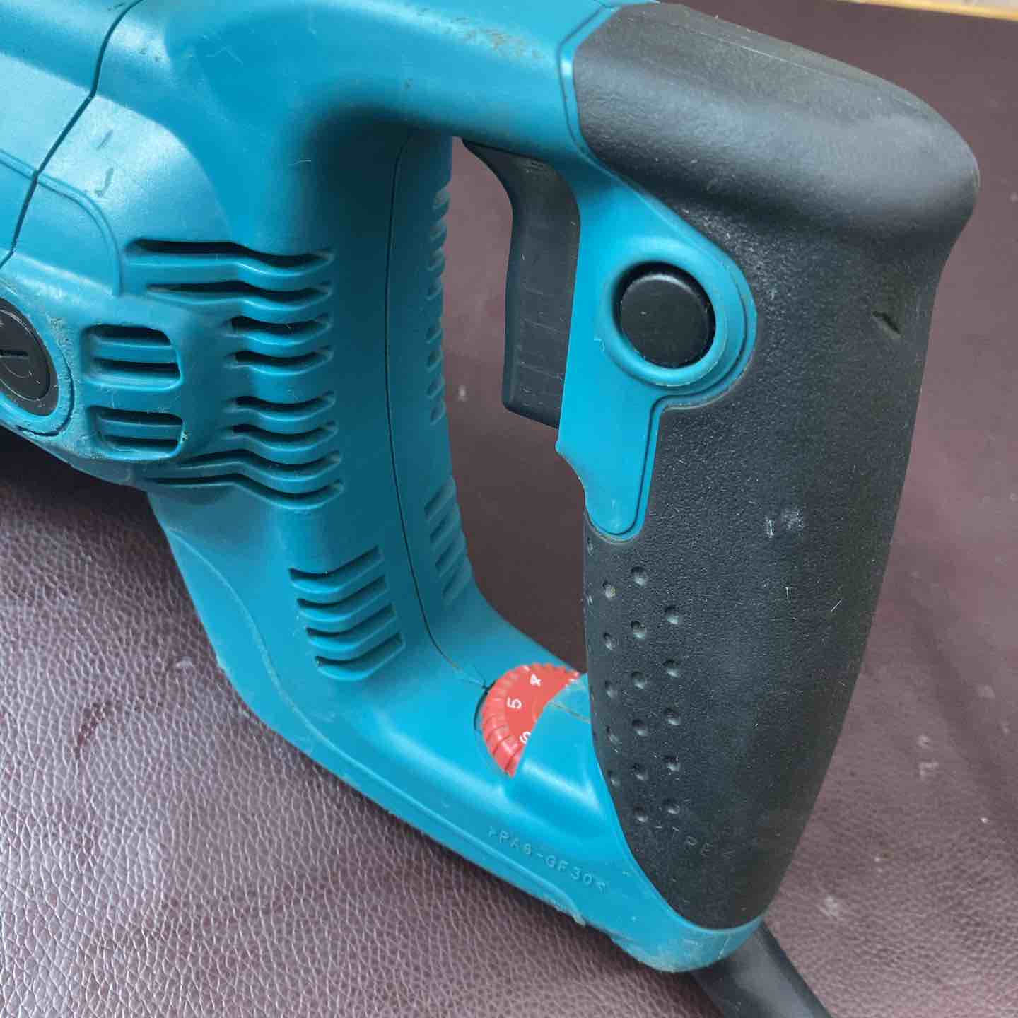 中古品】 マキタ(makita) レシプロソー JR3070CT セーバーソー 【東大