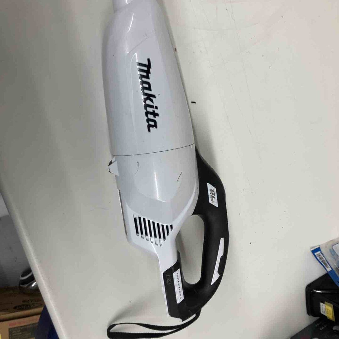 ★マキタ(makita) コードレスクリーナー CL284FDZW　本体のみ　18V対応【戸田店】