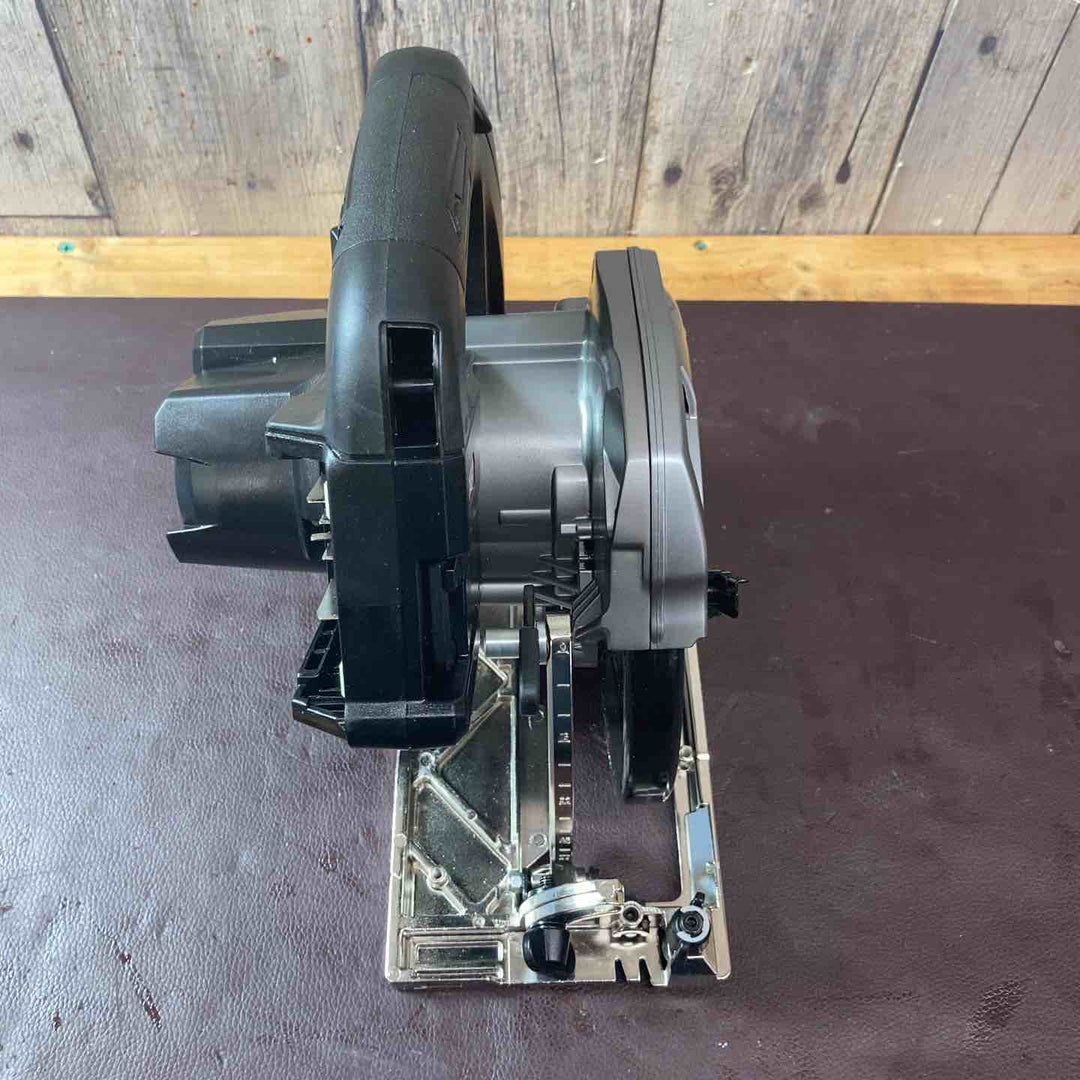 【中古品】マキタ(makita) コードレス丸のこ HS001GRDXB 40V 鮫肌【東大和店】