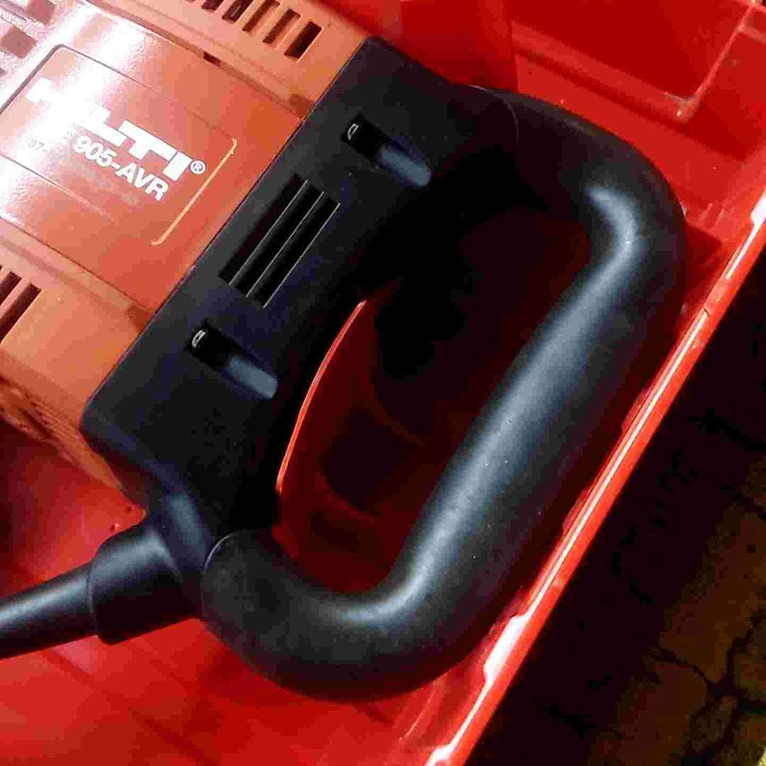 【中古品】 ヒルティ/HILTI コンクリートブレーカー・TE905-AVR 【桶川店】