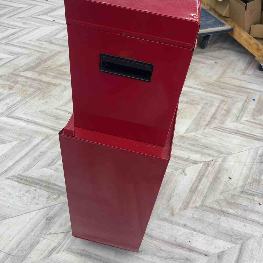 【店頭受取り限定】 赤　キャビネット　ツールボックス　TOOL BOX【越谷店】